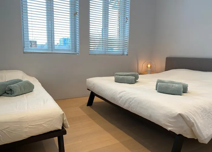 Aime Aan Zee, Luxury Villa With Garden & Parking, 3 Min From Beach